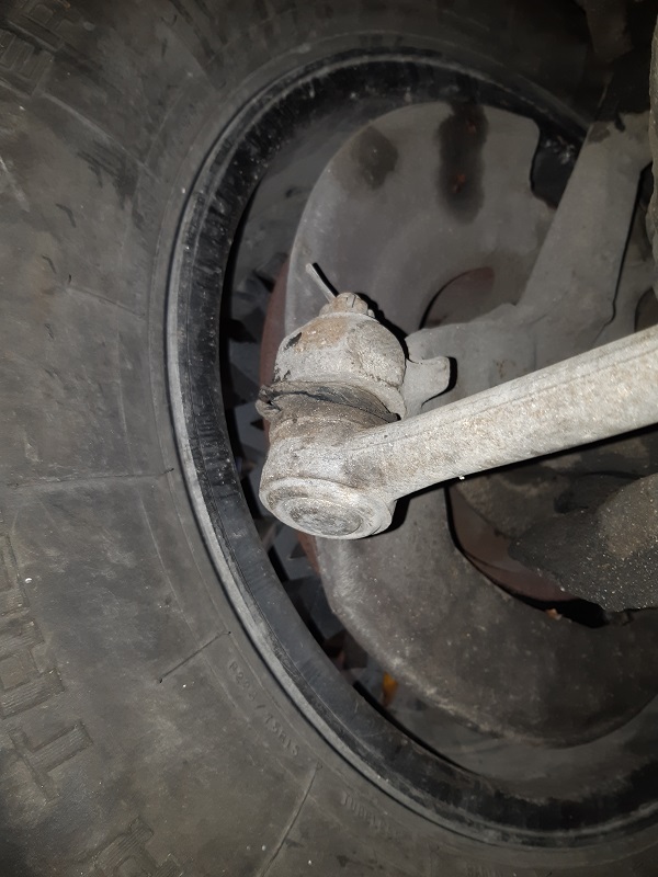 22.jpg Tie Rod End https://www.rockauto.com/info/346/46A0590A_Primary__ra_p.jpg